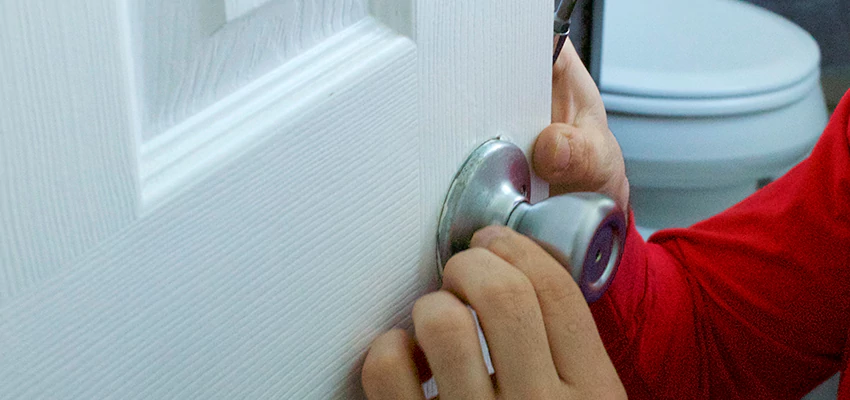 Vintage Door Knob Replacement in Fontana, CA